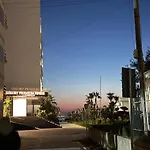 Giardin Seaside Retreat Golem (Tirana)