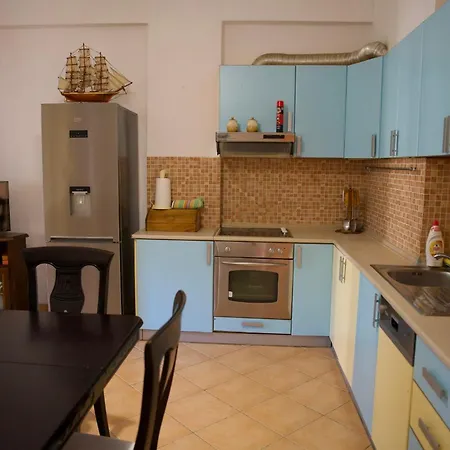 Apartment Giardin Seaside Retreat *