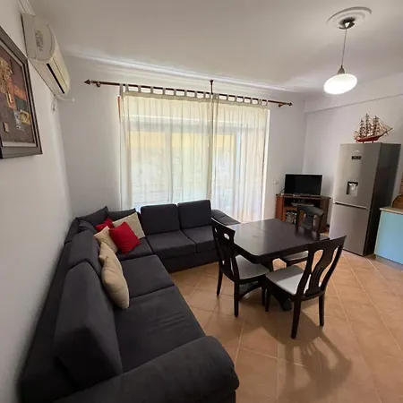Giardin Seaside Retreat غوليم