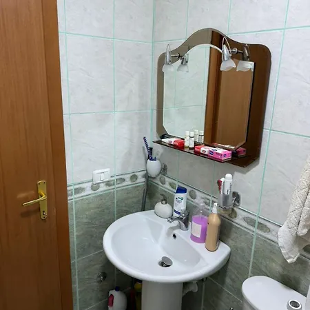 Giardin Seaside Retreat * Golem (Tirana)